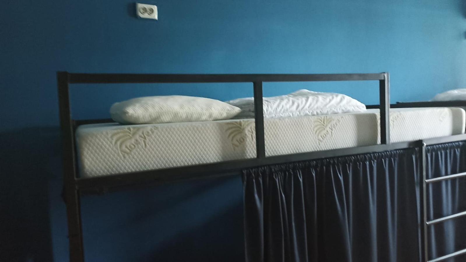 Newborn Center Hostel All Day Free Coffee Приштина Экстерьер фото